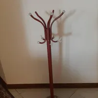 رخت آویز ایستاده