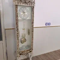 ساعت ایستاده و بوفه درحدنو سالم