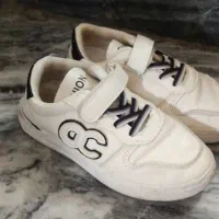 کفش بچگانه سایز ۳۳|کفش و لباس بچه|بروجرد, |دیوار