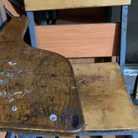 صندلی نیمکت|صندلی و نیمکت|لولمان, |دیوار