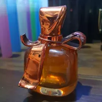RCR شیشه عطر چینی در ۱ و تعدادی ظرف عطر|آرایشی، بهداشتی، درمانی|تهران, بهمن یار|دیوار