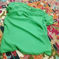 تیشرت تک رنگ سبز فقط۲۰۰هزار تومن