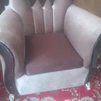 مبل تمیز وبدون خط وخش وپارگی