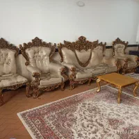 فروش مبل ۹ نفره سلطنتی در حد نو