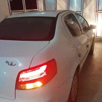 رانا پلاس ۱۴۰۱ کارمندی|خودرو سواری و وانت|رشت, چله خانه|دیوار