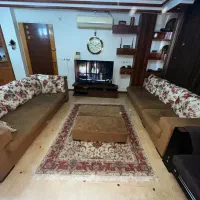 راحتی ۸ نفره اِل بهمراه ۲ میزجلومبلی