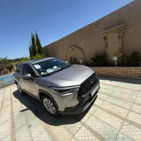 کرولا کراس بنزینی نسخه فول رنگ خاص تویوتا