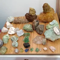 سنگ های قیمتی|جواهرات|زنجان, |دیوار