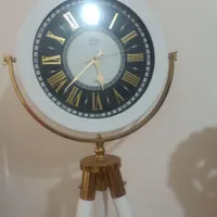 ساعت ایستاده سفید طلایی