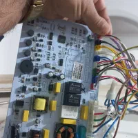 تعمیر یخچال واسپیلت درمحل کار ضمانتی. مهندس سرحدی