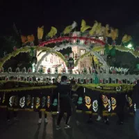 چهلچراغ چلچراغ علامت علم