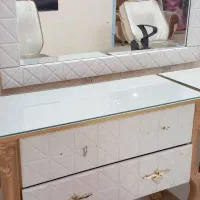 میز با اینه|بوفه، ویترین، کنسول|زابل, |دیوار