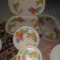 ظروف ملامین قدیمی