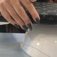 خدمات ترمیم و کاشت و ژلیش پا