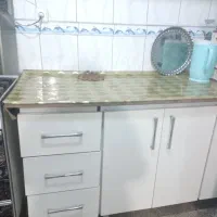 9متر کابینت فلزی در حد نو بدون خط وخش با هود وسنیک|آب‌چکان و نظم‌دهنده ظروف|قرچک, قشلاق جیتو|دیوار