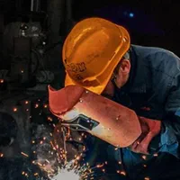 جوشکار درب وپنچره سازی آهنی