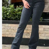 شلوار لی همین مدل و رنگ