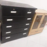 دراور و کمد ۲ درب چرخدار در حد نو