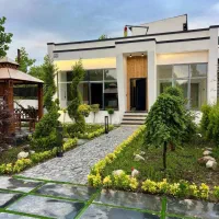 ویلاباغ فلت مدرن روف با ویوی جنگل شهرک محصور شده