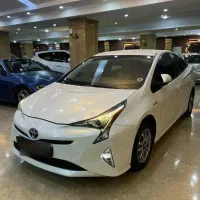 تویوتا پریوس ۲۰۱۷ تیپ C بدون رنگ