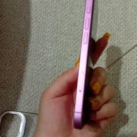 ایفون ۱۶ معمولی|موبایل|رباط‌کریم, رباط‌کریم|دیوار