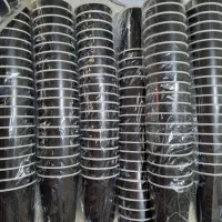 لیوان کاغذی و وسایل کافه