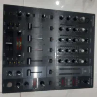 میکسر دی جی بهرینگر