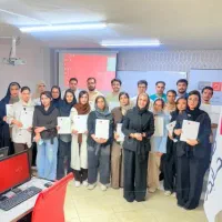 کارشناس فروش تلفنی و اداری