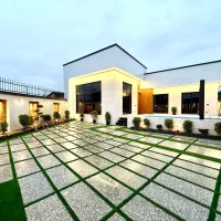 مدرن استخردار۳خواب آلاچیق/جکوزی/باامنیت/۳۸۰متر/سند