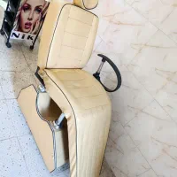 صندلی اصلاح،پارتیشن،ترولی،صندلی تختشو در حد نو|آرایشگاه و سالنهای زیبایی|بهارستان, |دیوار