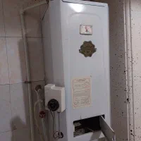 کولر آبی ۴۵۰۰ و آبگرمکن قوی|کولر آبی|مشهد, جانباز|دیوار