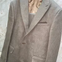 کت و شلوار|لباس|خوی, |دیوار