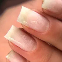 ناخن|خدمات آرایشگری و زیبایی|میبد, |دیوار