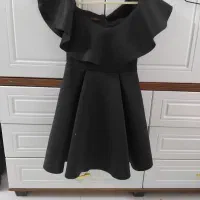 لباس مجلسی عروسکی|لباس|کاشان, باغ ماجد|دیوار