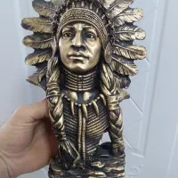 گلدون و مجسمه آجیل خوری و جا قاشقی