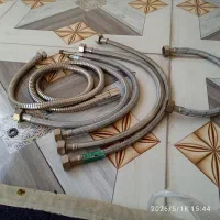 چند تا شلنگ دستشویی وشلنگ زیر روشویی