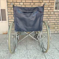 ویلچر تمیز در حد نو