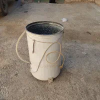 لباسشویی قدیمی.روشنایی گازی.سه پایه دوربین