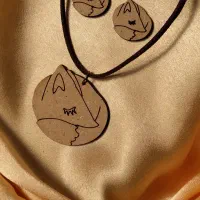 ست زیورآلات چوبی. گوشواره،گردنی، گیره مو،جاکلیدی|بدلیجات|خوی, |دیوار