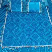 رو تختی مخمل دو نفره