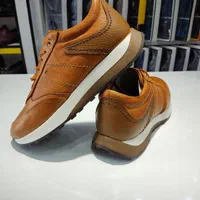 چ رم پاناما اورجینال  صادراتی اردلان بیرانوند|کیف، کفش، کمربند|خرم‌آباد, |دیوار