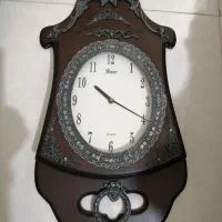 ساعت دیواری چوبی