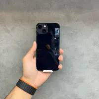 اپل iPhone 13 با حافظهٔ ۱۲۸ گیگابایت