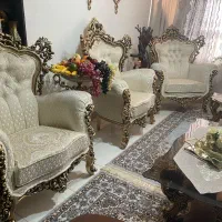 مبل سلطنتی ۹ نفره به همراه آیینه کنسول و بوفه|مبلمان خانگی و میز عسلی|الوند, |دیوار