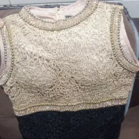 لباس و روسری نو|لباس|قم, نوبهار|دیوار