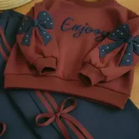 لباس بچگانه نیلو|لباس|انزل, |دیوار