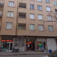 یک واحد آپارتمان ۲ خوابه ۸۰ متری در خیابان رودکی