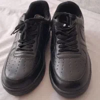 کفش|کیف، کفش، کمربند|قم, نیروگاه|دیوار