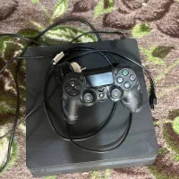 یک عدد ،ps4 تمیز با کارتون و همچی تک دستع  اسلیم|کنسول، بازی ویدئویی و آنلاین|جیرفت, |دیوار
