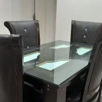 میز ناهارخوری چهارنفره